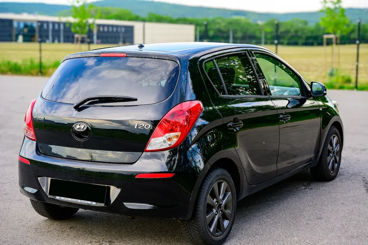 Hyundai I20 2014 photo 3