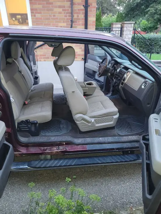 Ford F-150 2010 photo 4