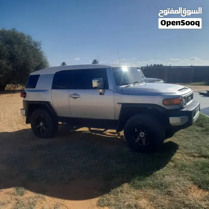 Toyota Fj 2008 photo 3