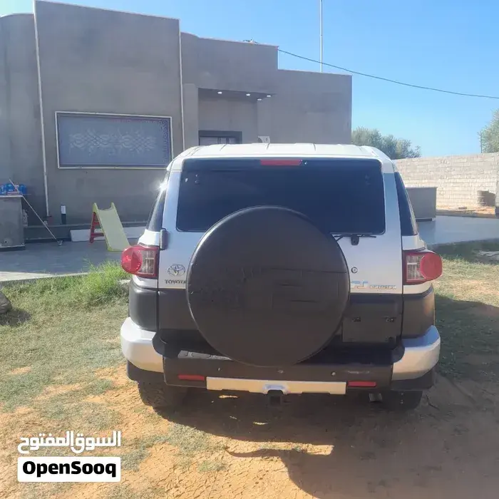 Toyota Fj 2008 photo 4