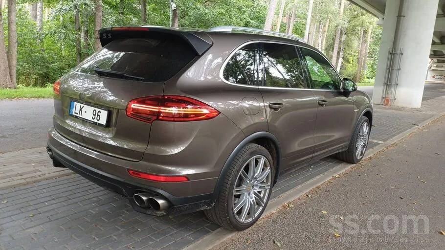 Porsche Cayenne 2015 photo 3