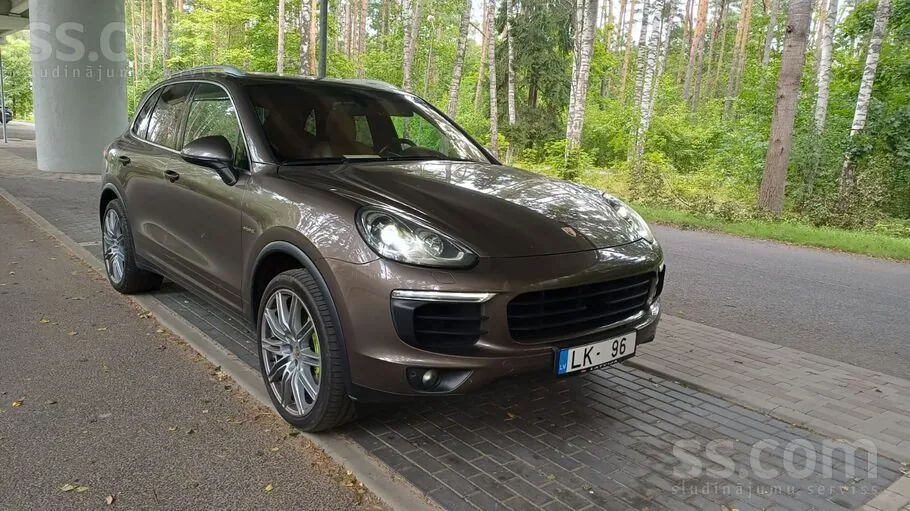 Porsche Cayenne 2015 photo 4