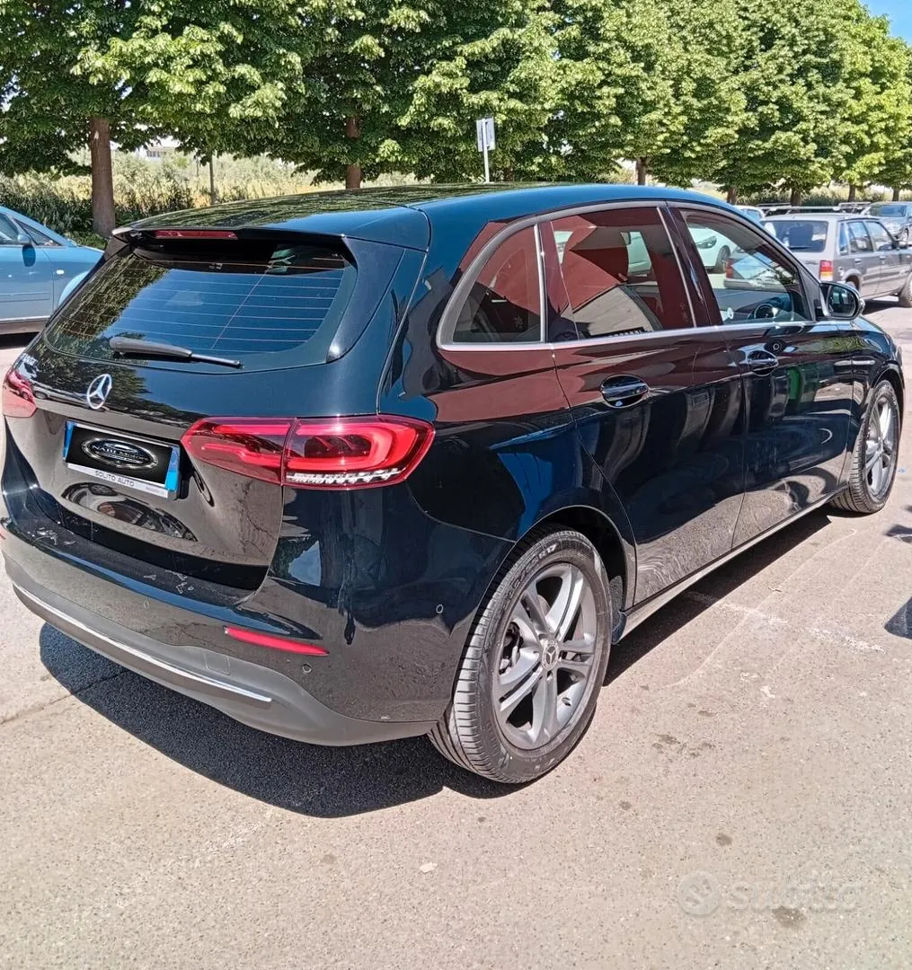 Mercedes-Benz B 180 2020 photo 4