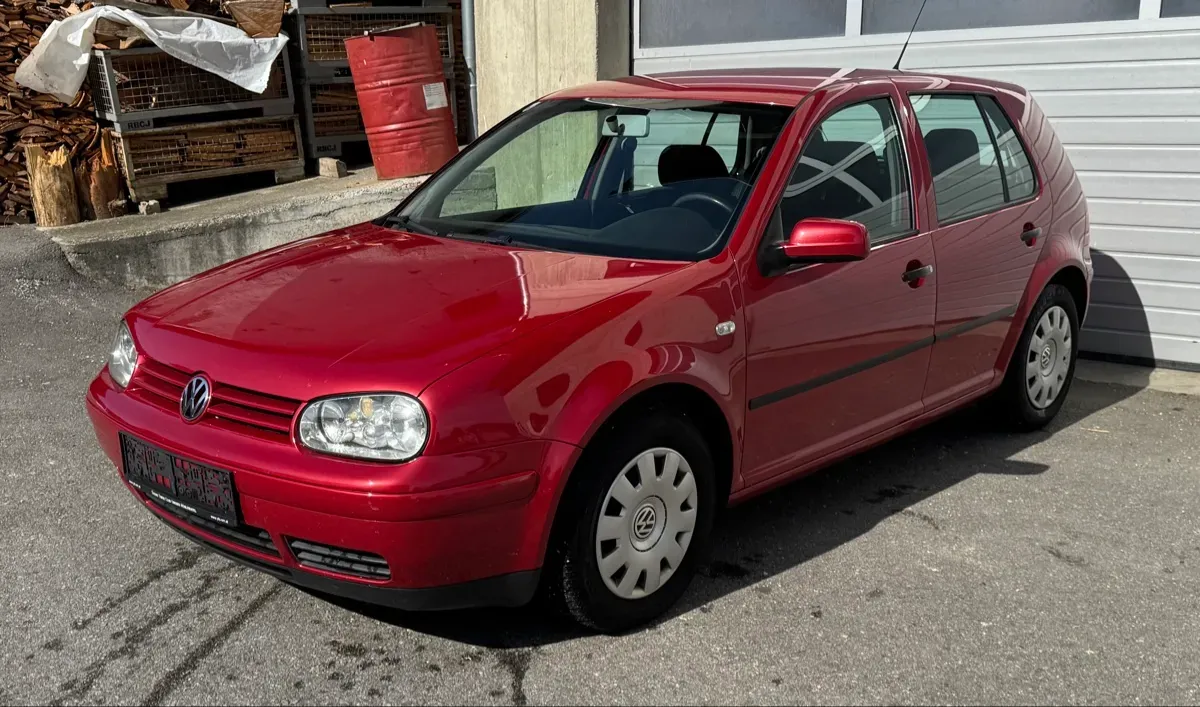 Volkswagen Golf 2001 photo 2