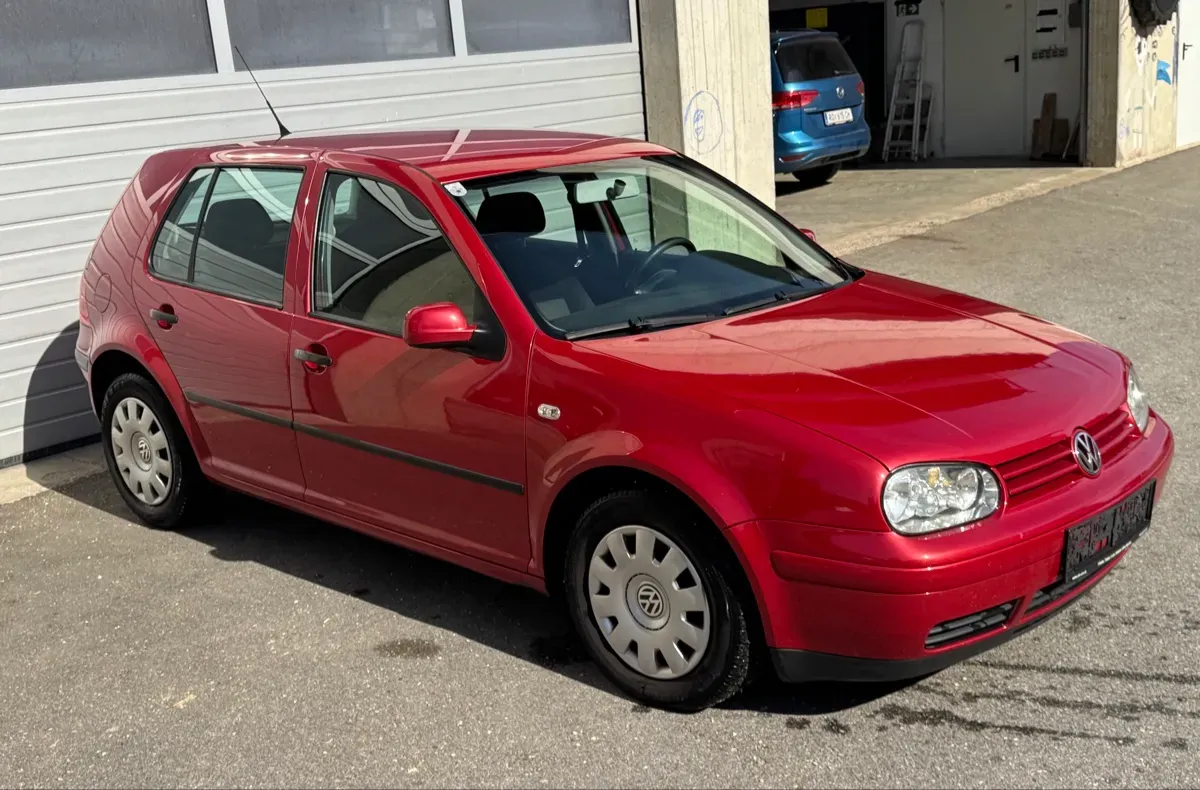 Volkswagen Golf 2001 photo 3