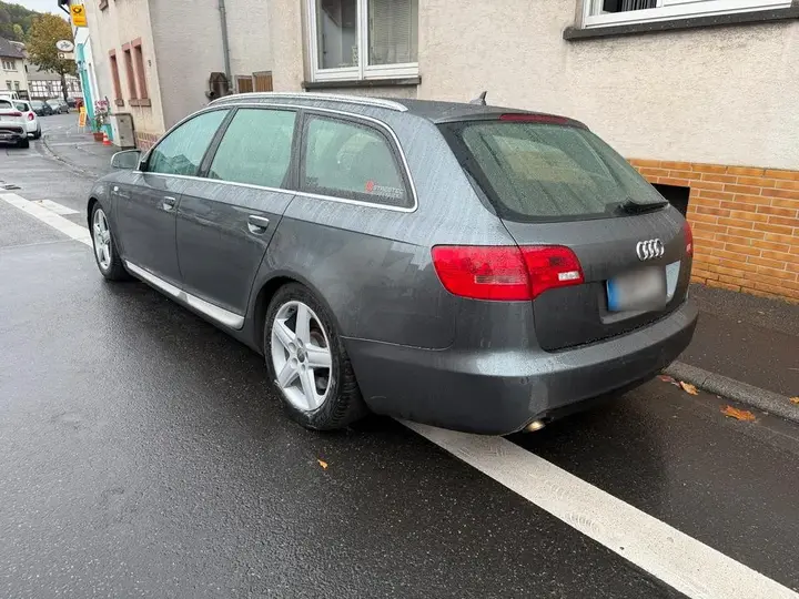 Audi A6 Avant