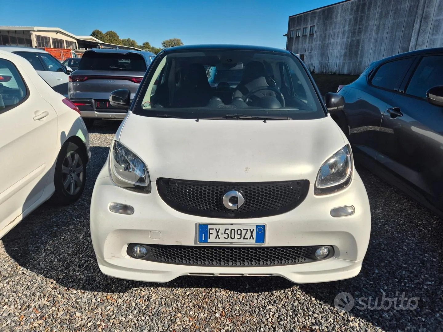 Smart Fortwo 2019 photo 2