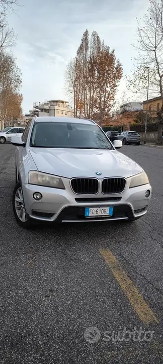 BMW X3 2011 photo 2