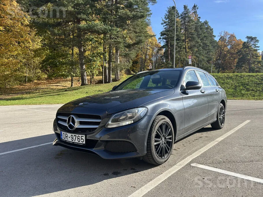 Mercedes-Benz C200