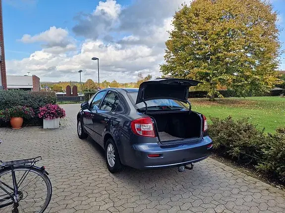 Suzuki Sx4 2008 photo 4