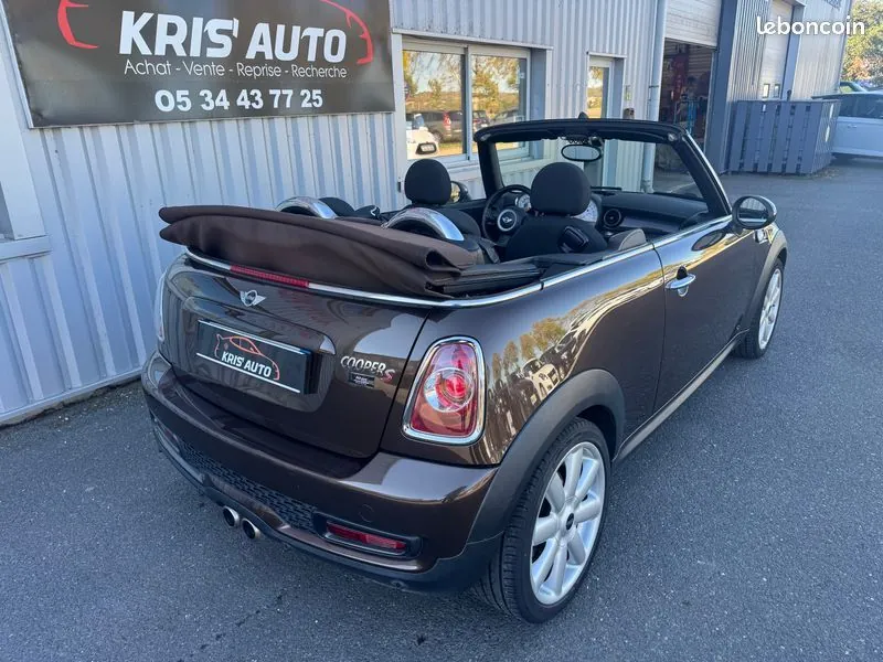 Mini Cooper S 2011 photo 3