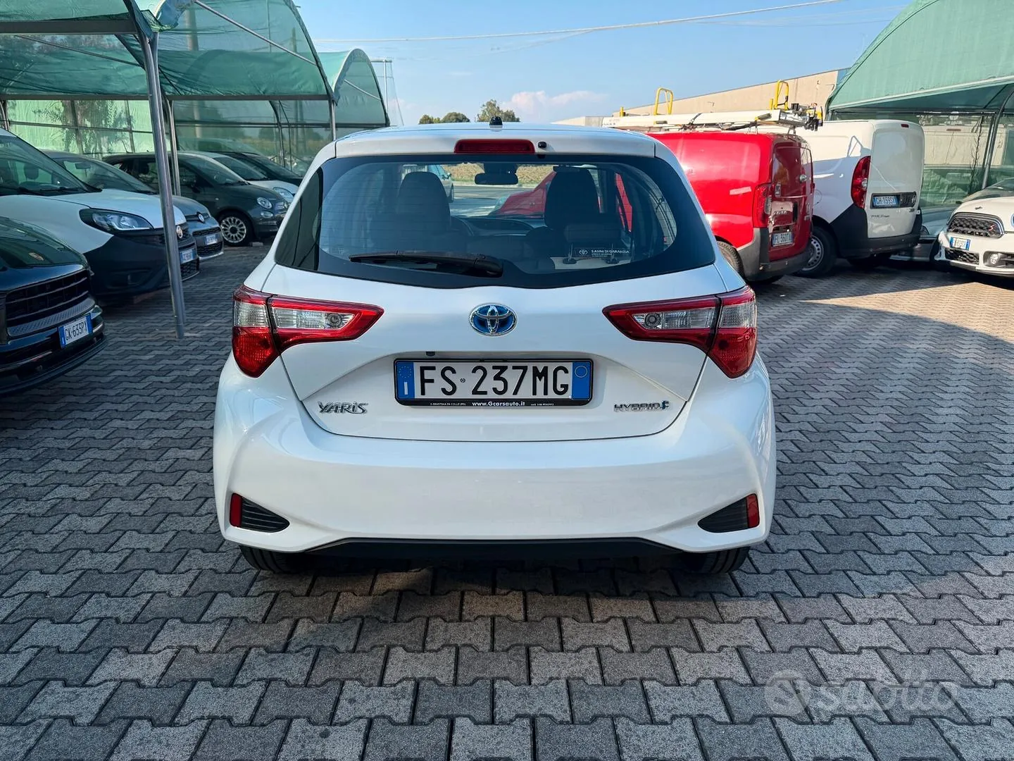 Toyota Yaris 2018 photo 3