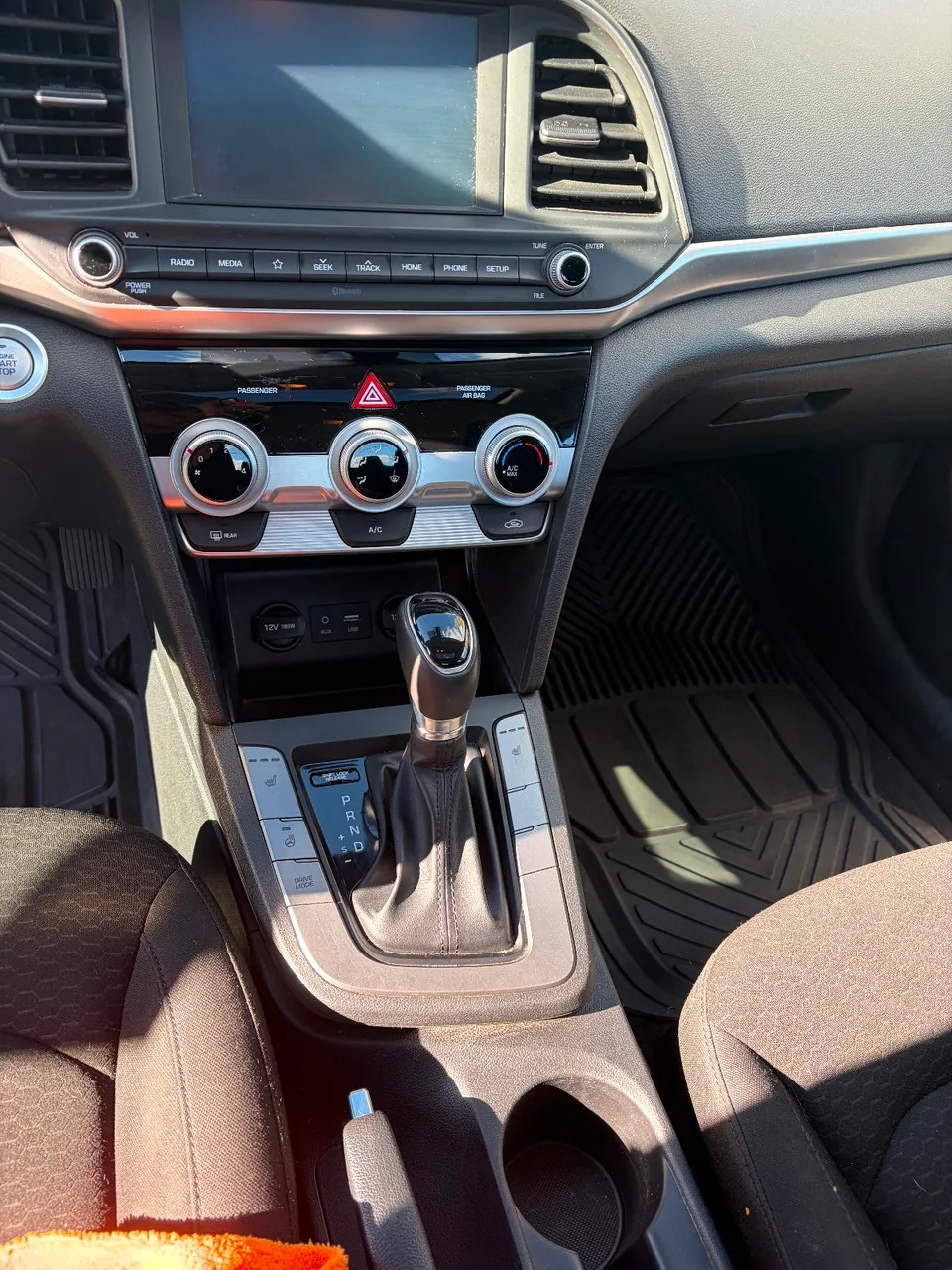 Hyundai Elantra 2020 photo 5