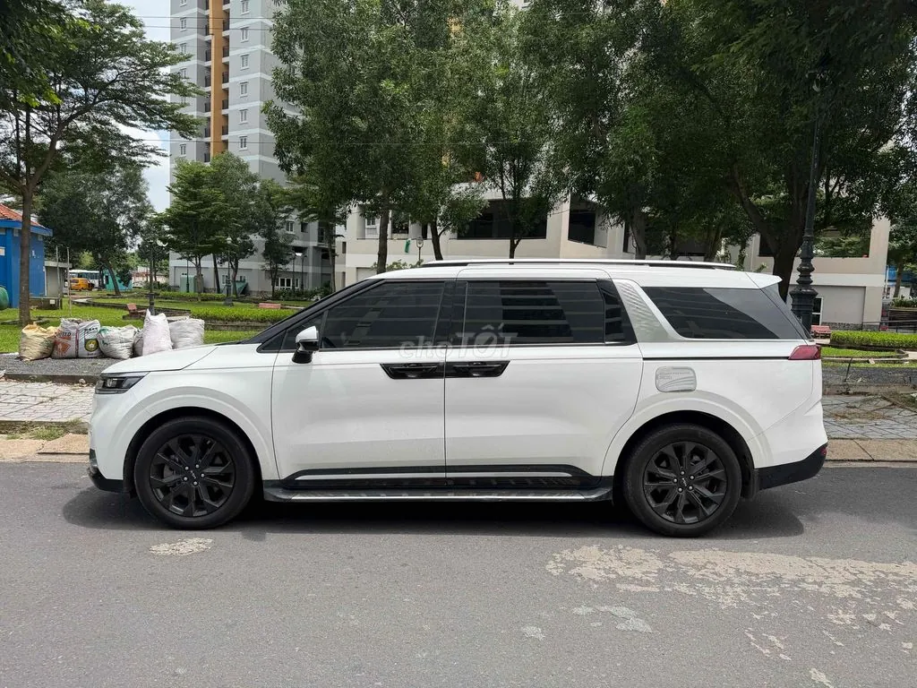 Kia Carnival 2023 photo 3