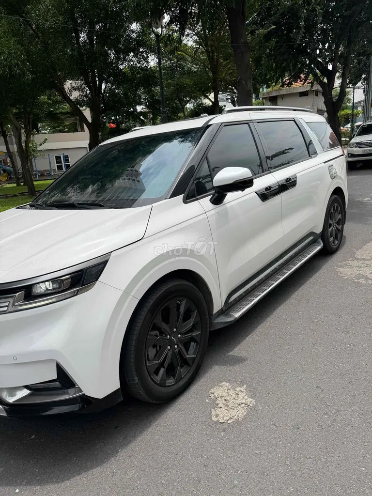 Kia Carnival 2023 photo 4