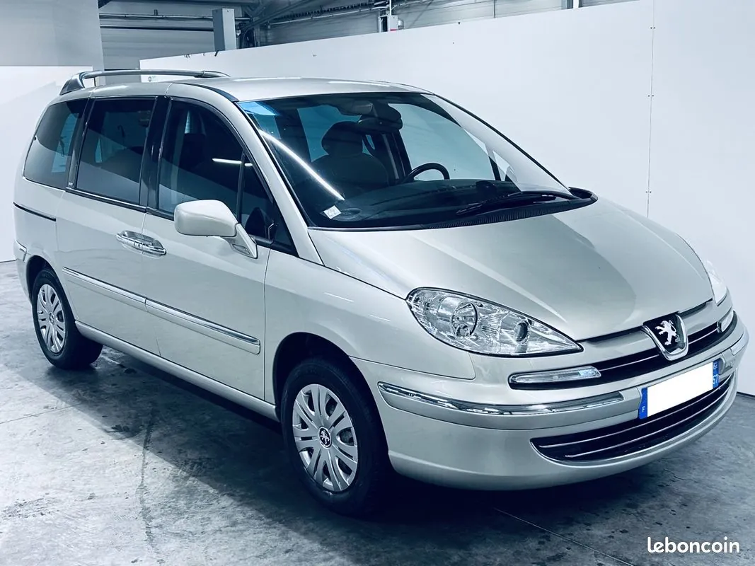 Peugeot 807 2009 photo 2