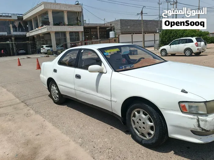 Toyota Crown 1993 photo 5