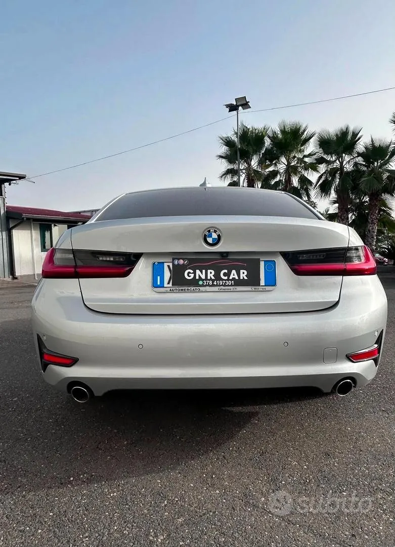 BMW 3 Series 2020 photo 3