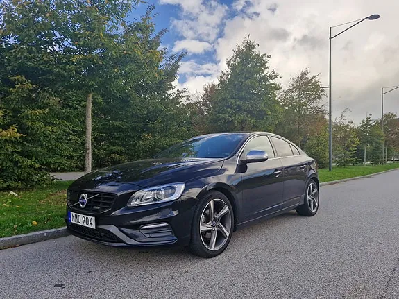 Volvo S60 2014 photo 2