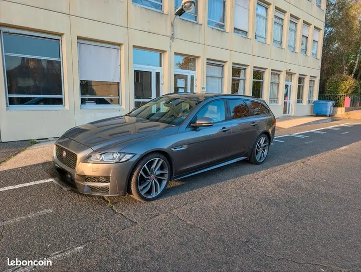 Jaguar Xf