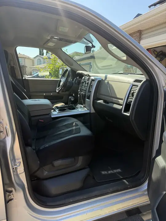 Dodge Ram 1500 2011 photo 5