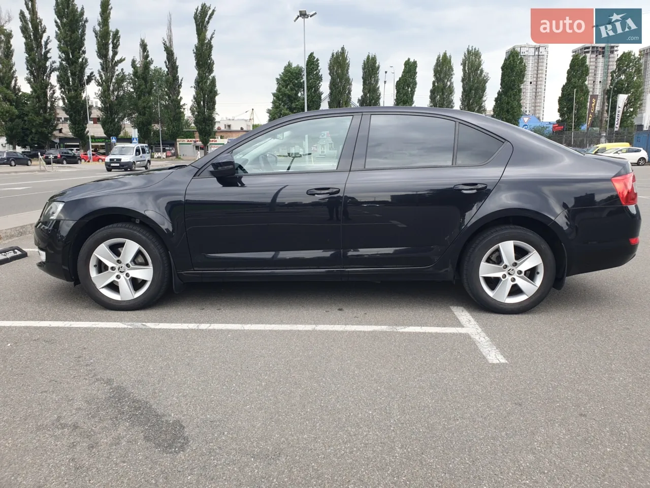 Skoda Octavia 2017 photo 2