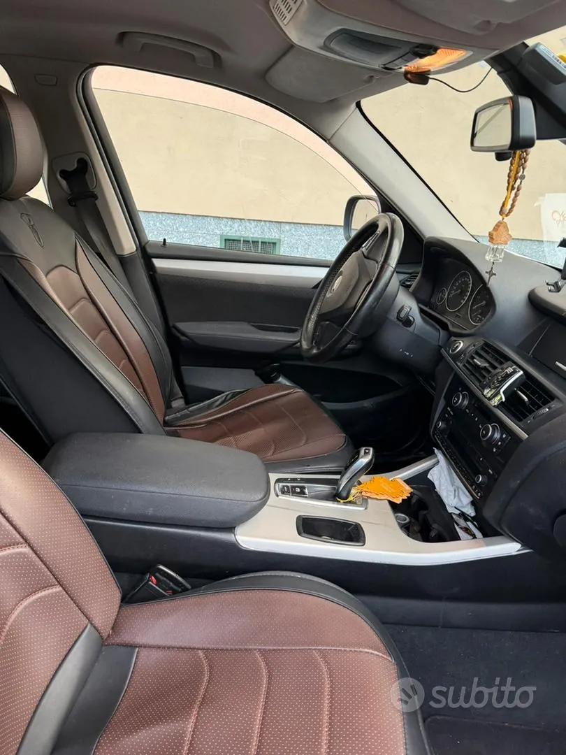 BMW X3 2011 photo 3