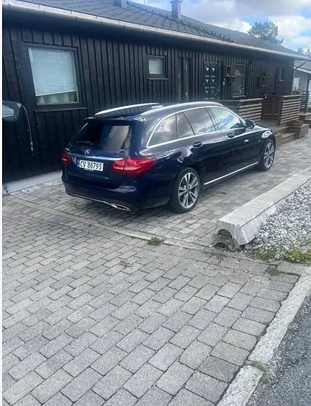 Mercedes-Benz C350 E 2017 photo 2
