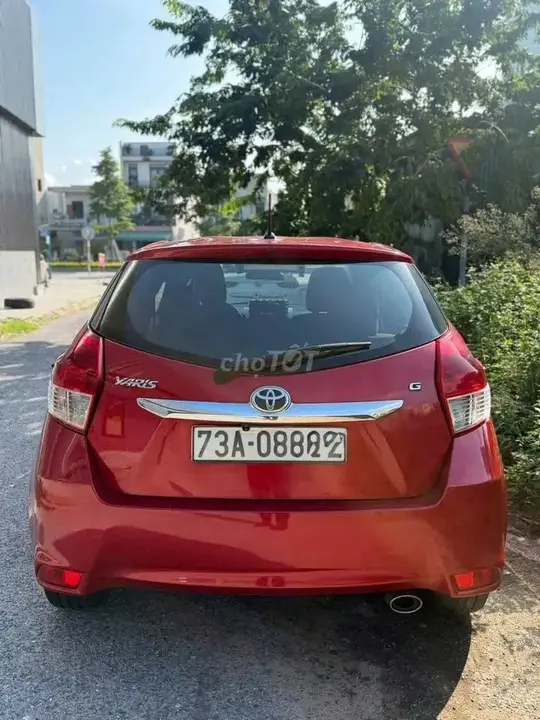 Toyota Yaris 2017 photo 2