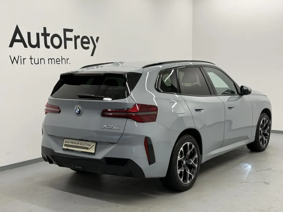 BMW X3 2025 photo 2
