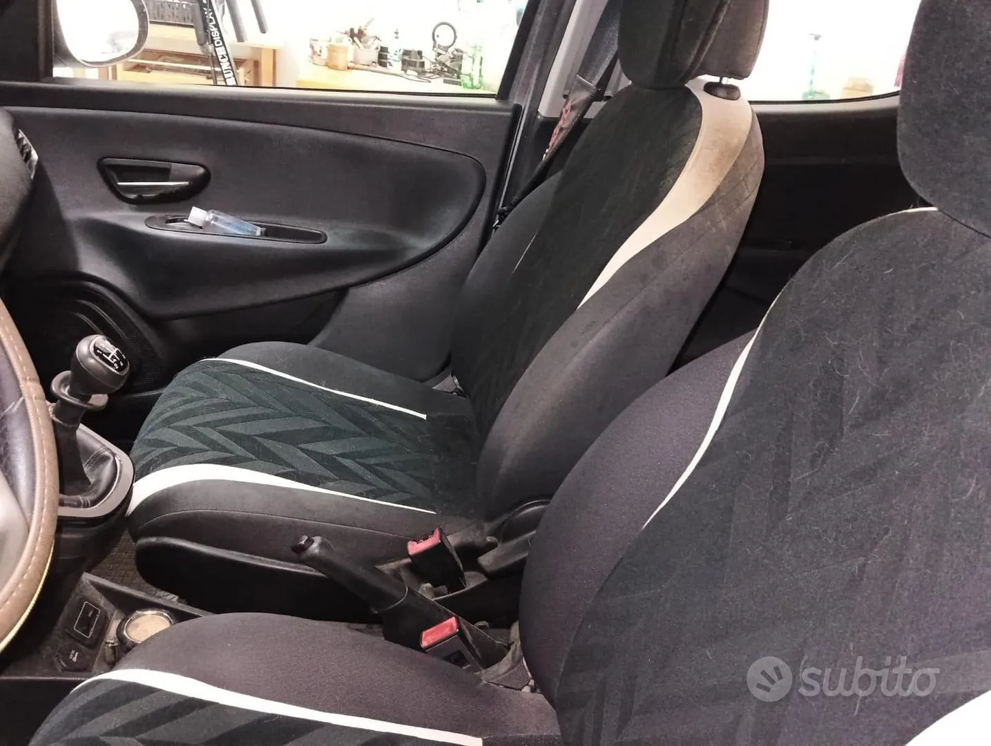 Lancia Ypsilon 2016 photo 5