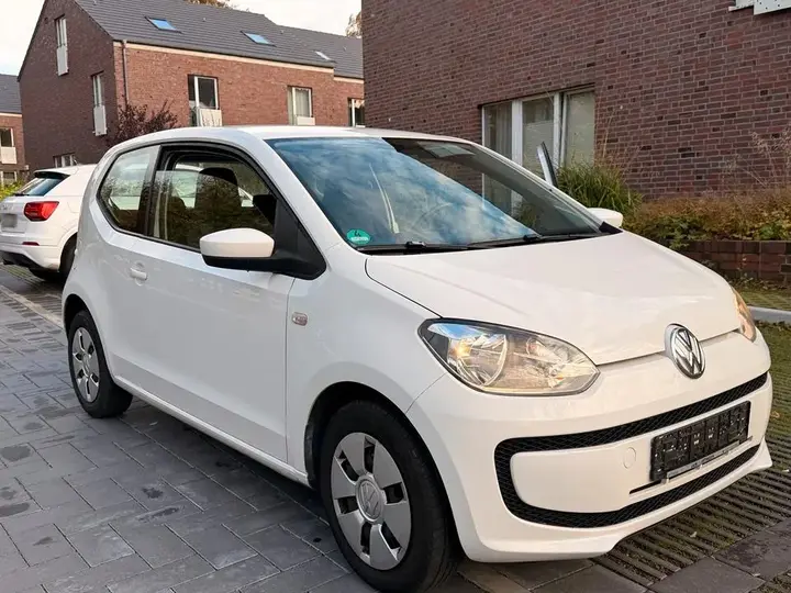 Volkswagen Up