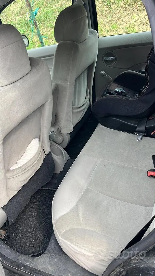 Citroen C3 2003 photo 4