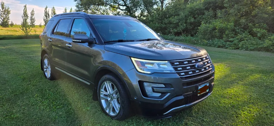 Ford Explorer 2017 photo 4