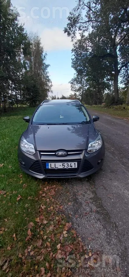 Ford Focus 2011 photo 4