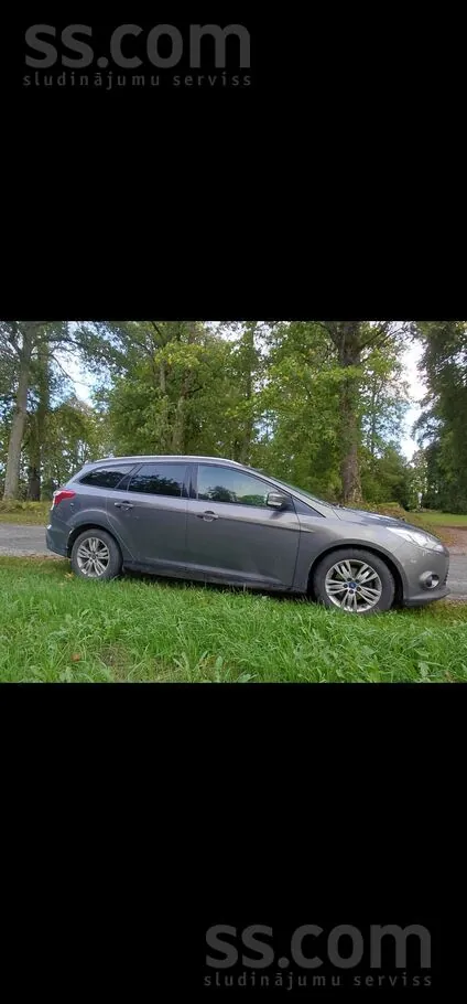 Ford Focus 2011 photo 3