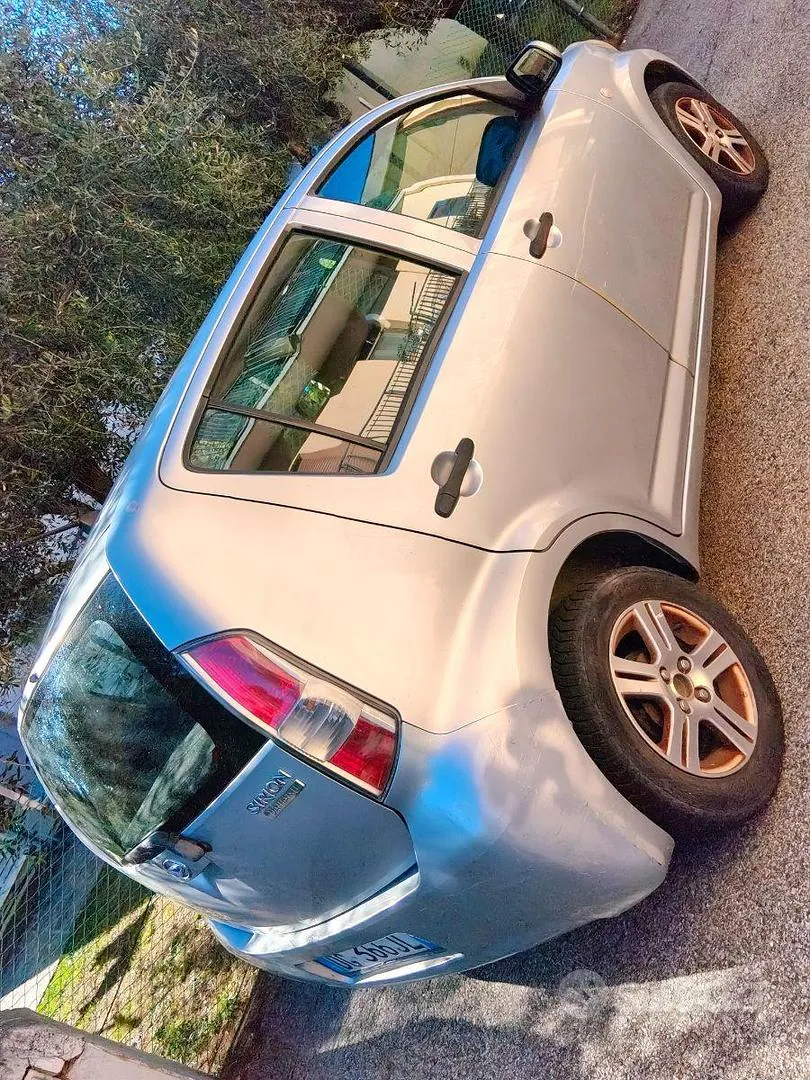 Daihatsu Sirion