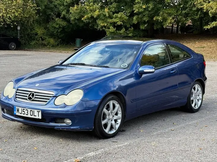 Mercedes-Benz C-Class 2003 photo 5