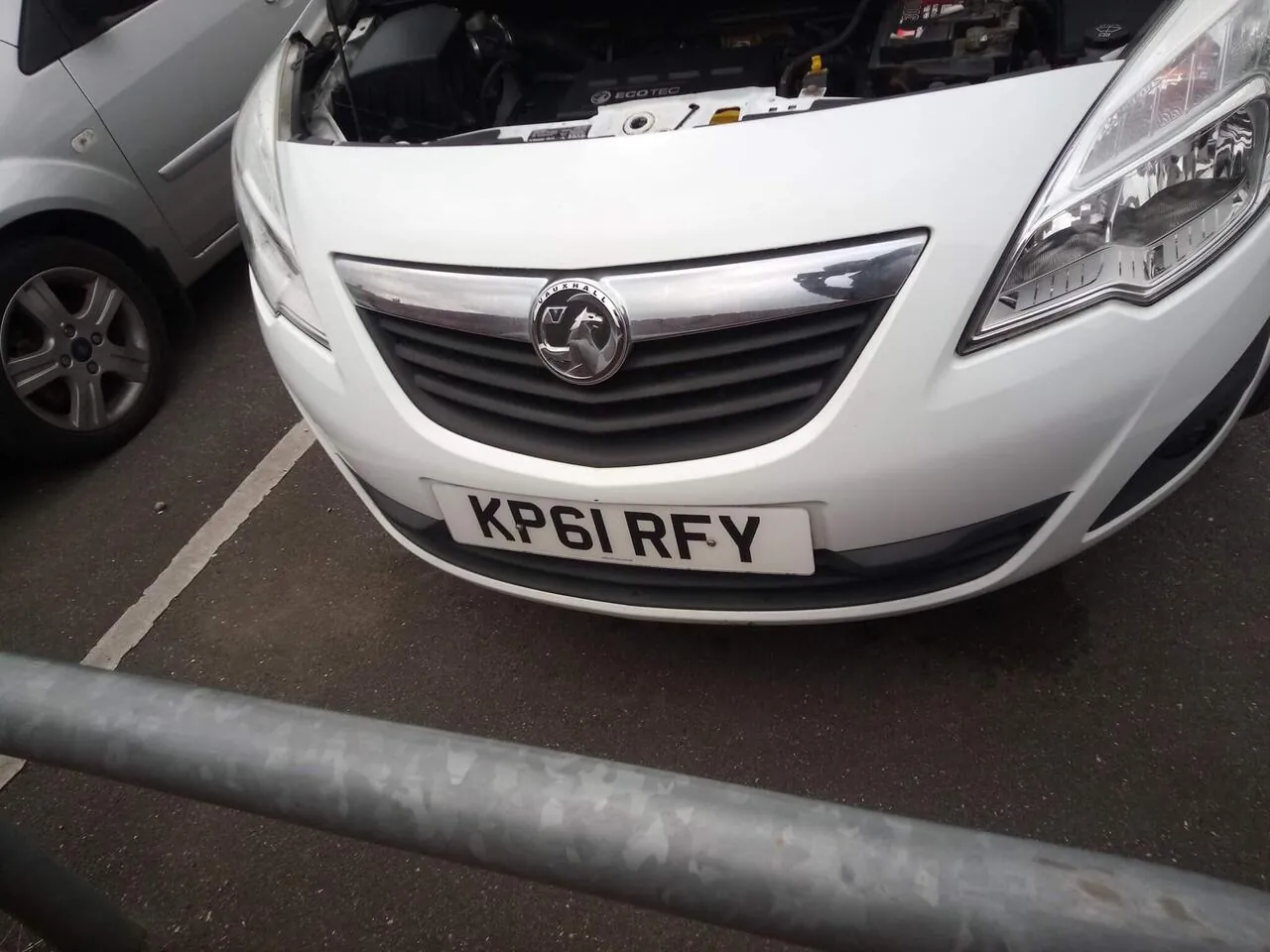 Vauxhall Meriva 2011 photo 2