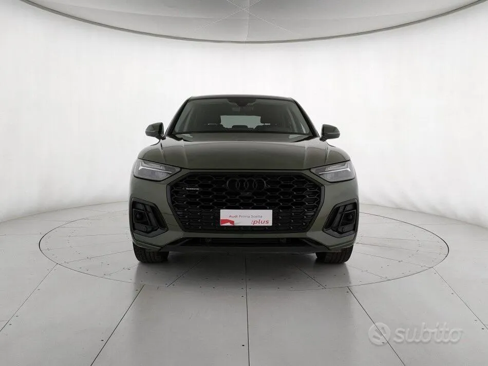 Audi Q5 2023 photo 2