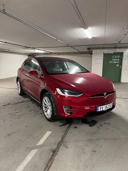 Tesla Model X 2018 photo 5