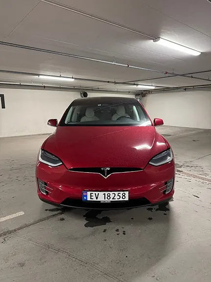 Tesla Model X 2018 photo 4