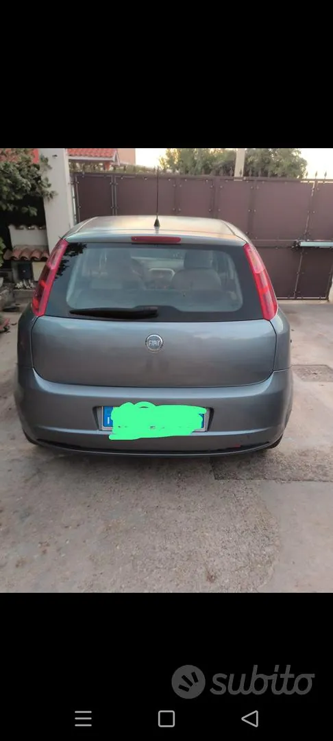 Fiat Grande Punto 2009 photo 3