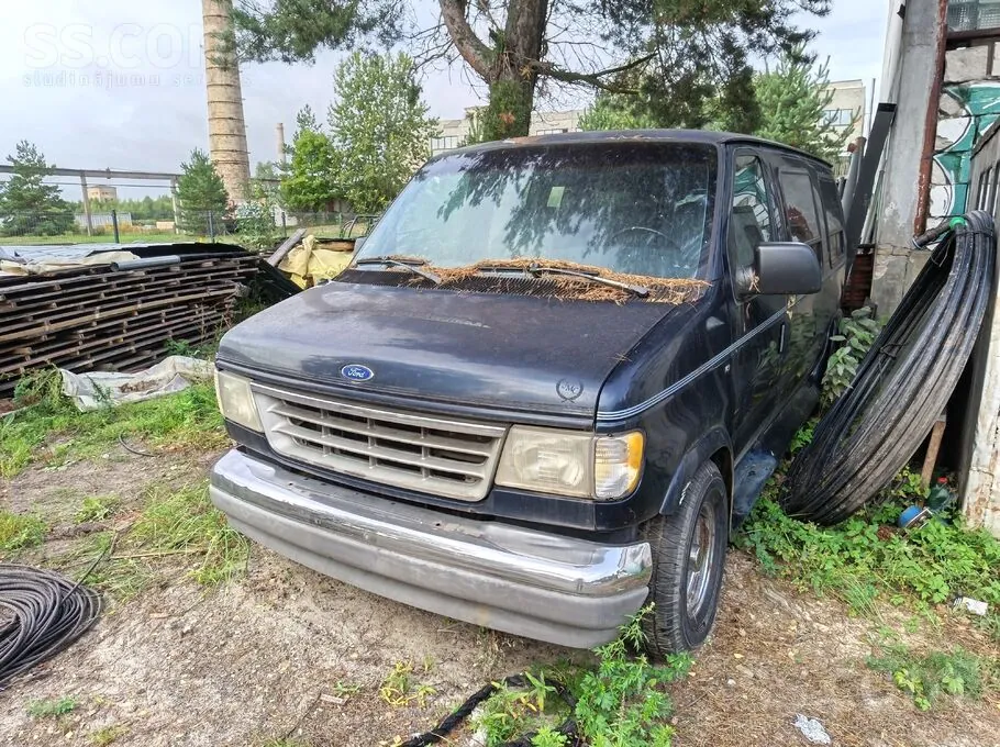 Ford Econoline