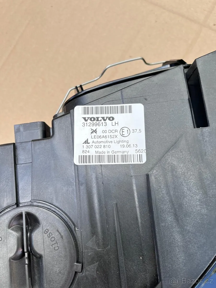 Volvo V50 photo 3