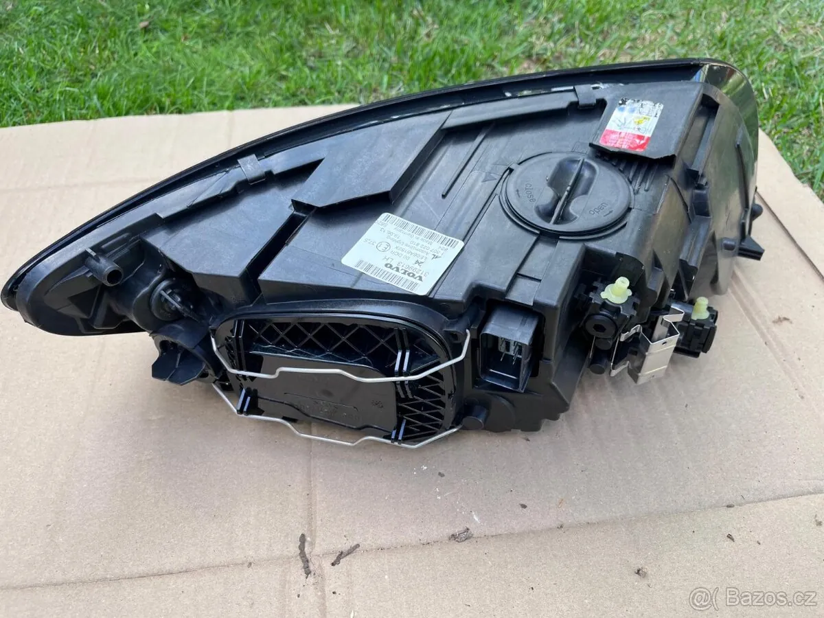 Volvo V50 photo 2