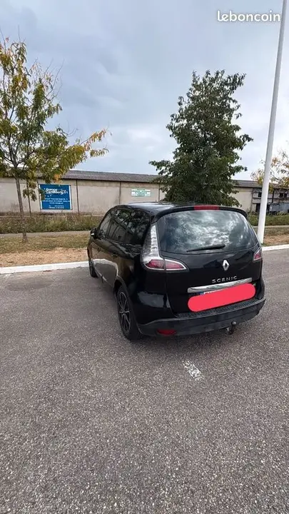 Renault Scenic 2013 photo 3