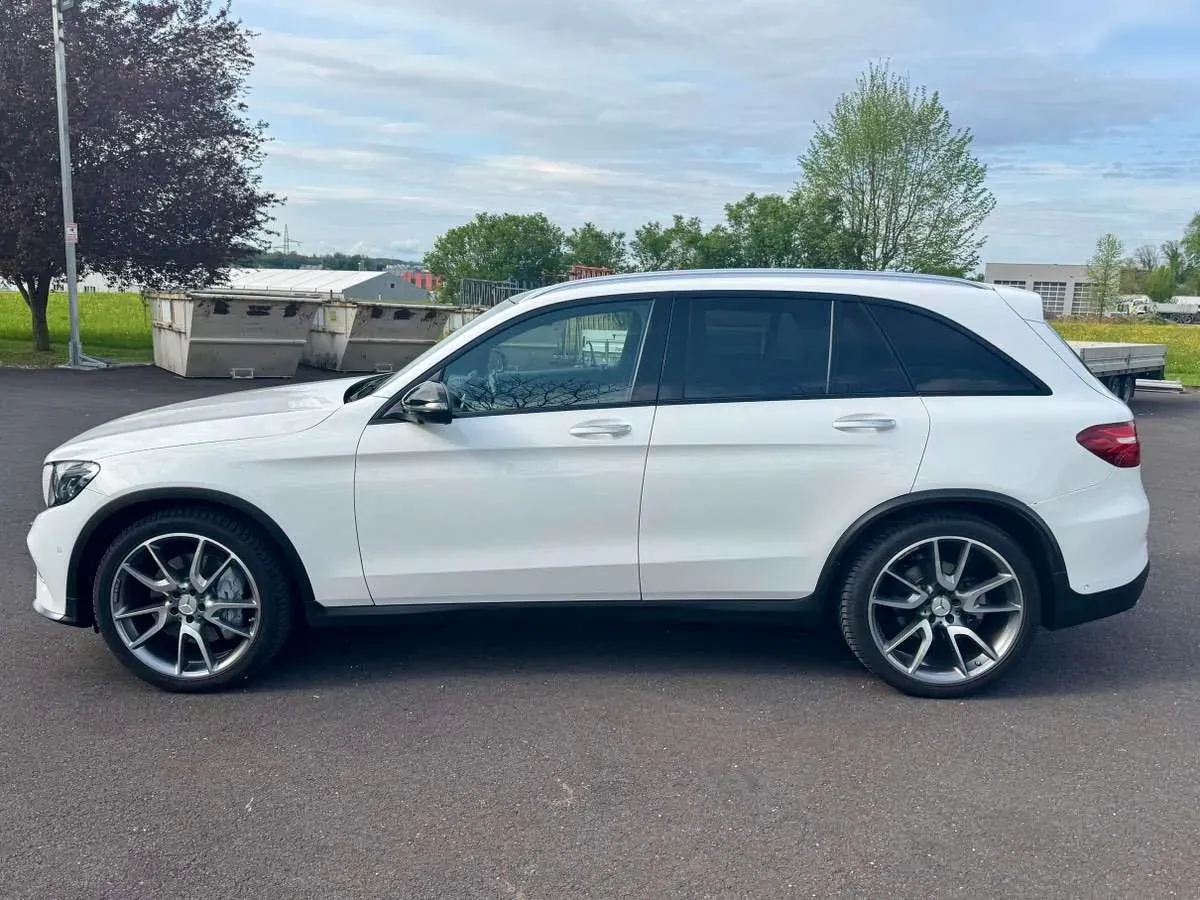 Mercedes-Benz Glc-Class 2017 photo 2