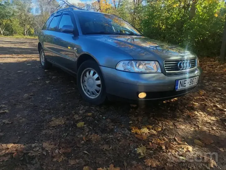 Audi A4 1999 photo 2