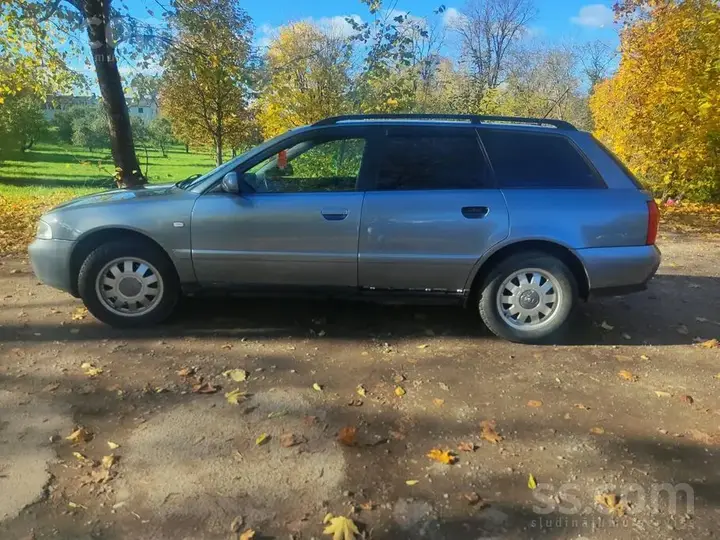 Audi A4 1999 photo 5
